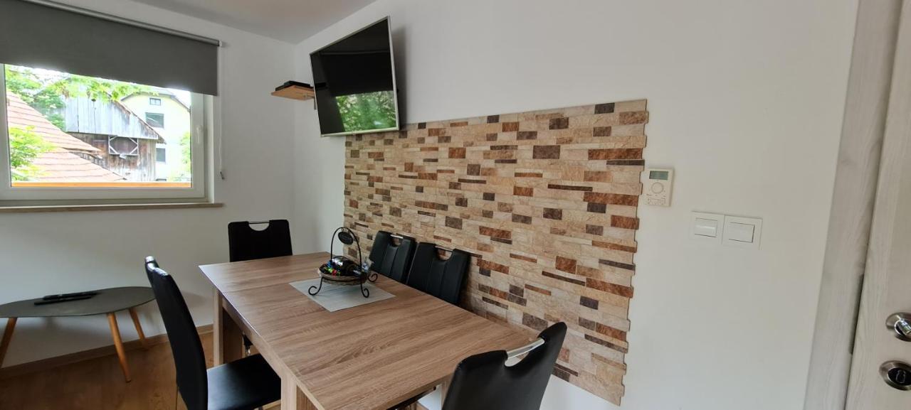 Apartmaji Gaby Gozd Martuljek Esterno foto